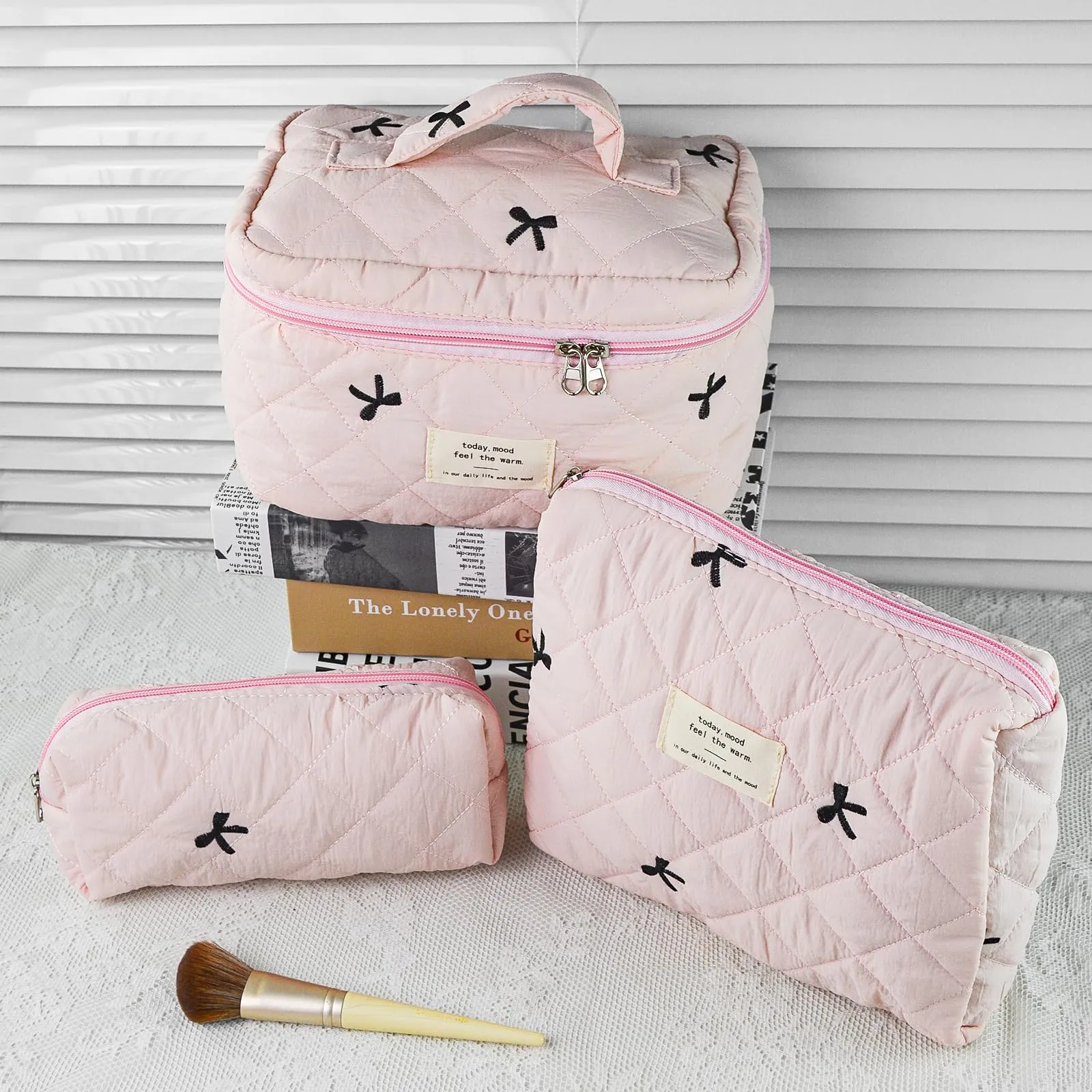 AMZMA Quilted Makeup Bag, Cute Floral Cotton Cosmetic Bag set, Coquette Bow Makeup Pouch Large Travel Toiletry Bag