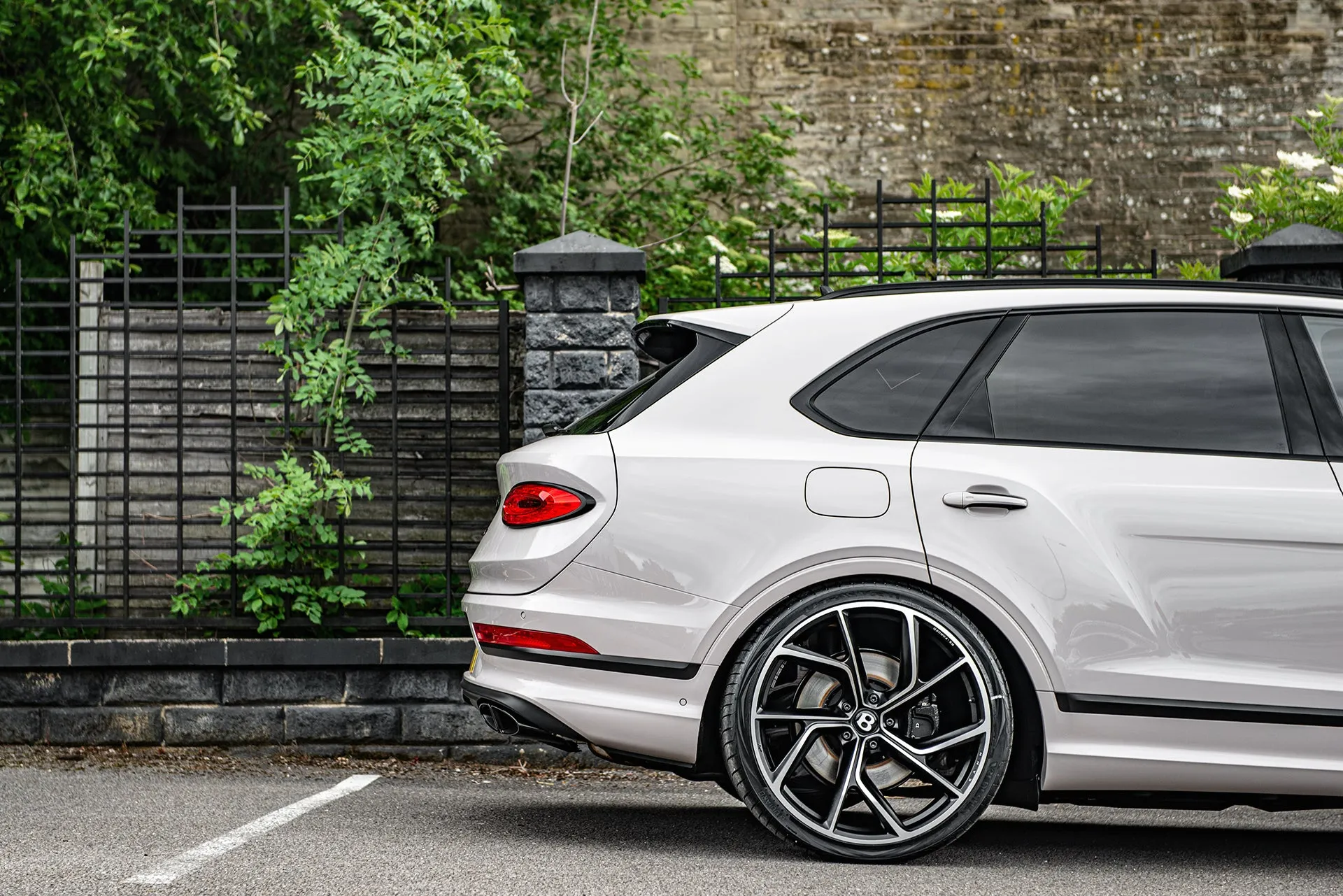 Bentley Bentayga Grey Exterior with Type 56 Wheels Luxury Upgrade
