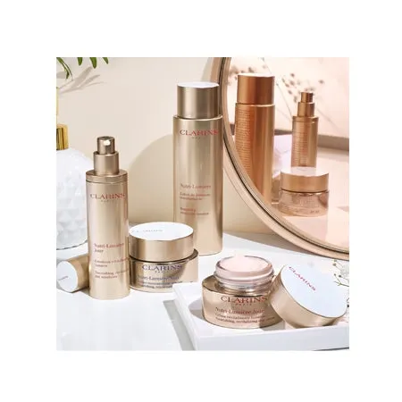 Clarins Nutri-Lumière Treatment Essence 200ml