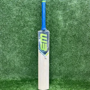 EM Maxxum 4.0 Kashmir Willow Cricket Bat
