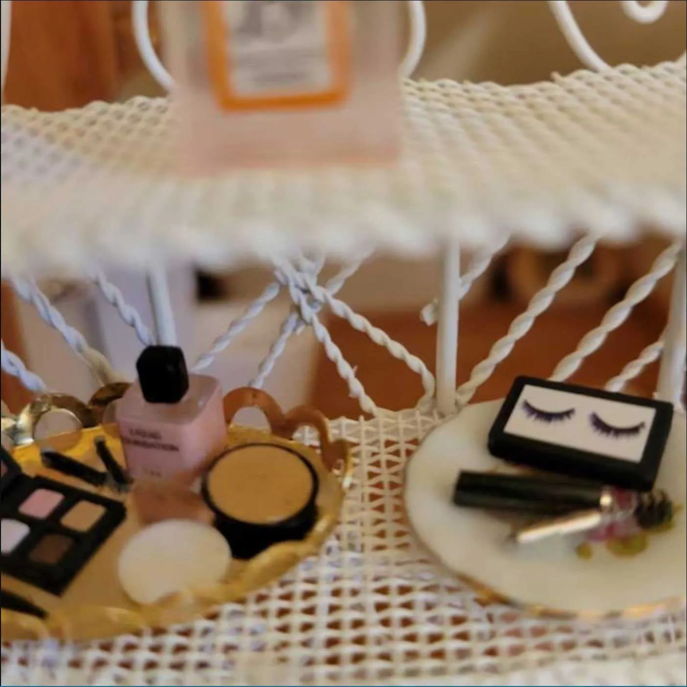 Eyeshadow Palette and Eye Liner Set Dollhouse Makeup