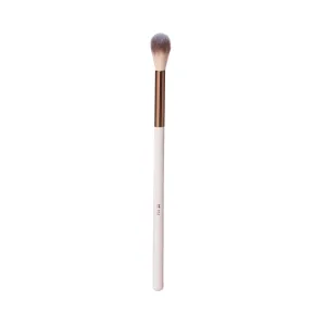 F04 - Precision Highlighter & Contour Brush