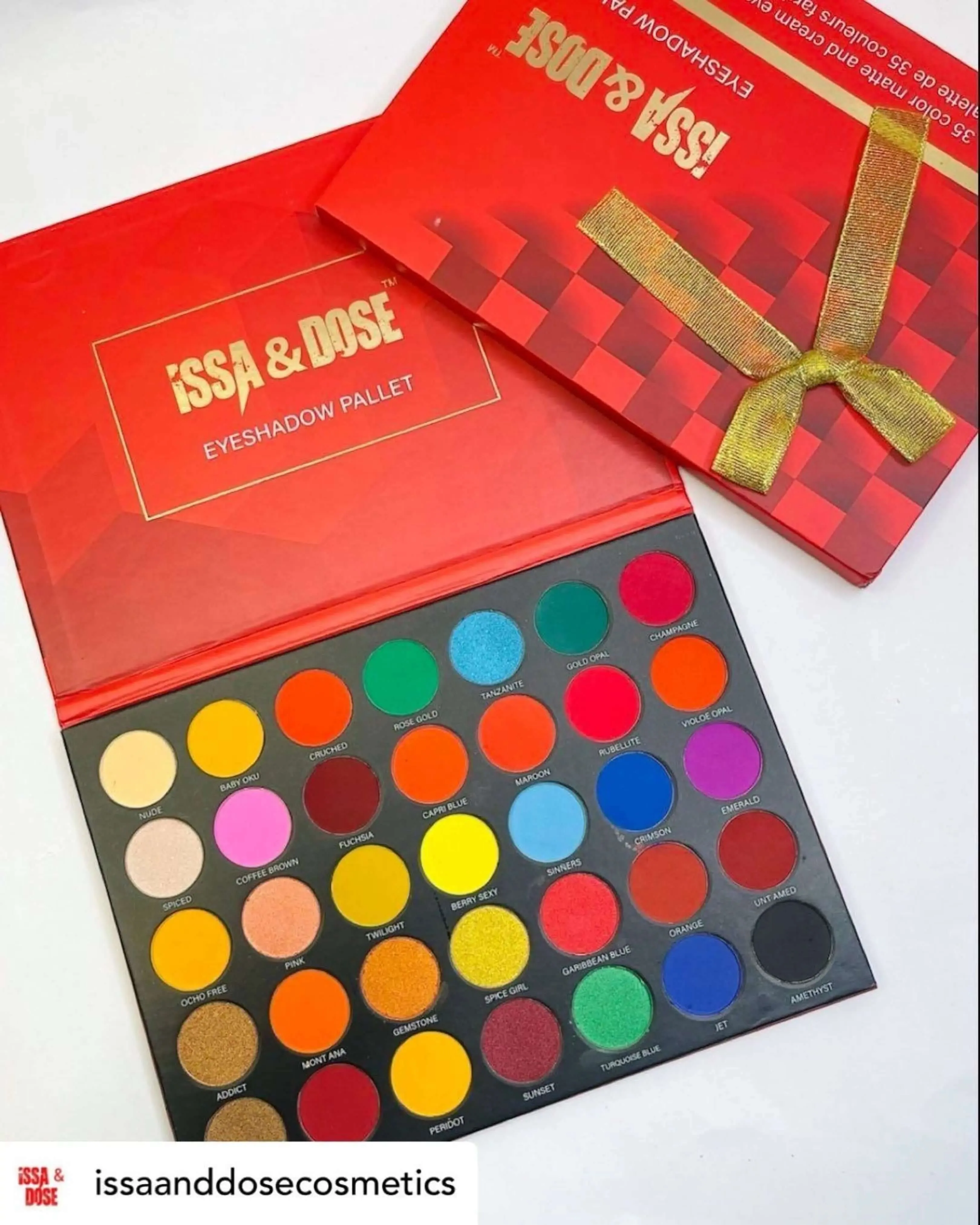 Issa & Dose Eyeshadow Palette