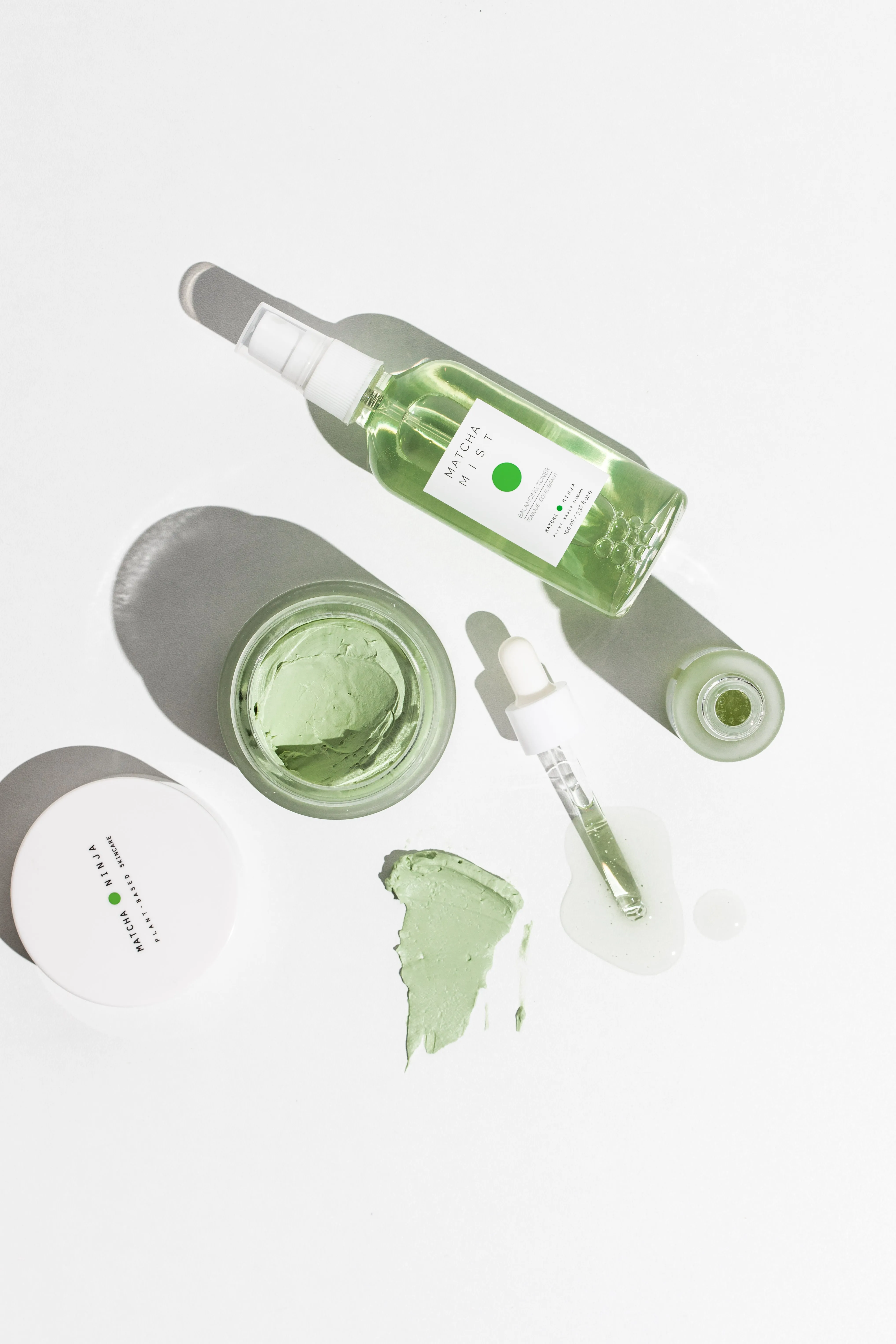 MATCHA MUD MASK