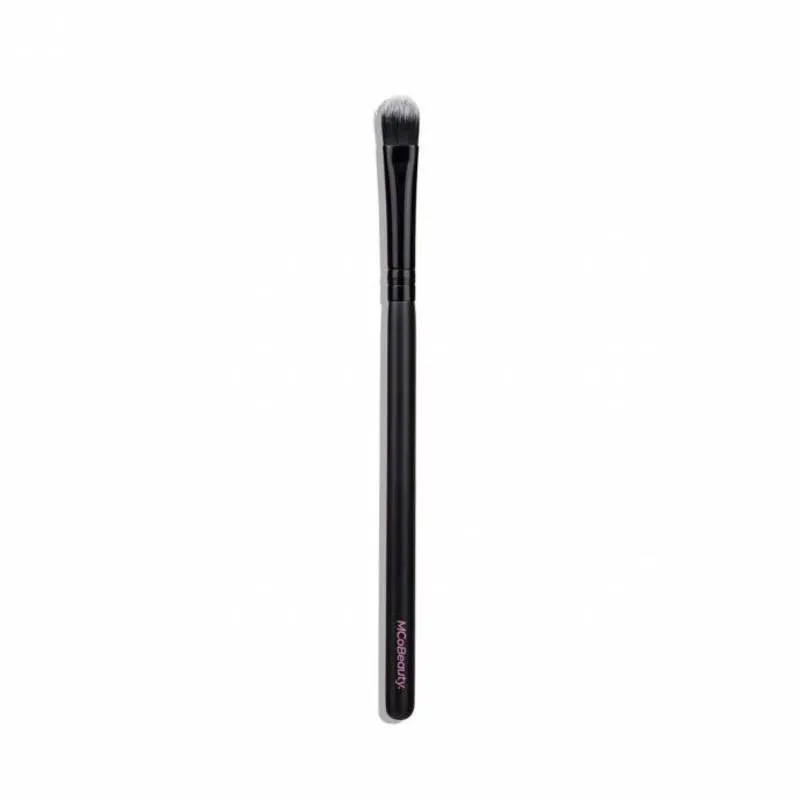 MCoBeauty. Pro Eyeshadow Brush