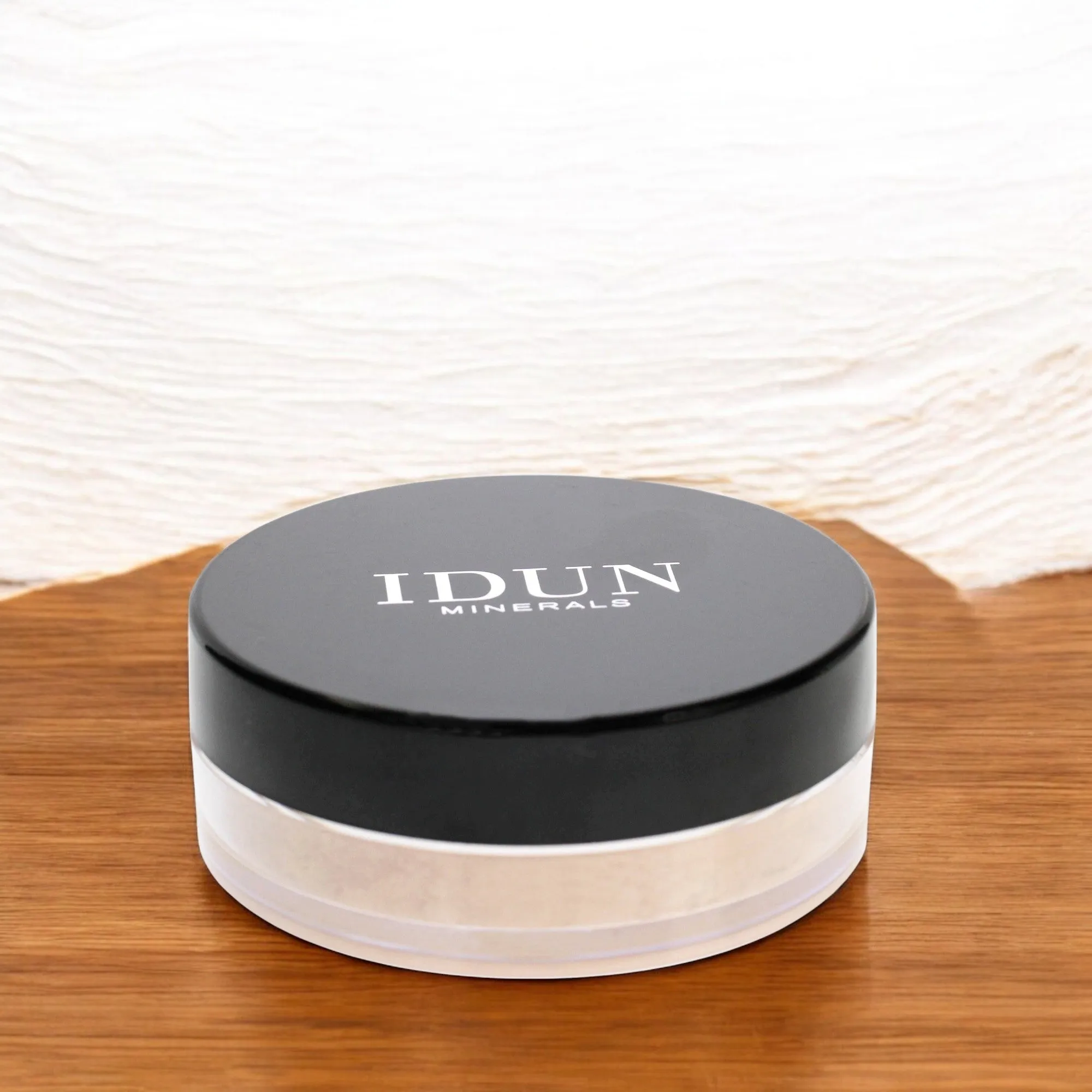 Mineral Powder Foundation SPF 15 - 042 Ingrid by Idun Minerals for Women - 0.25 oz Foundation