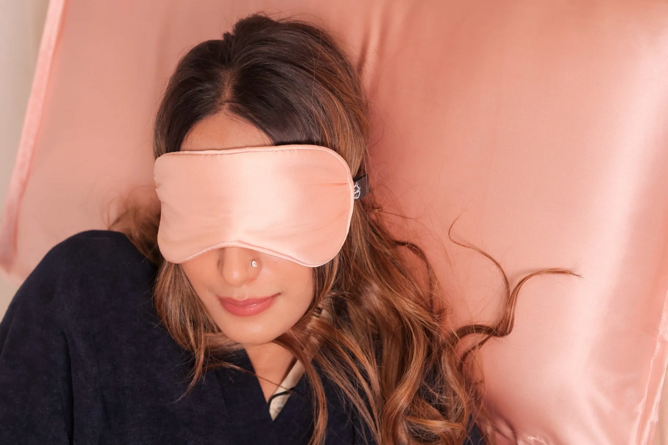 Mulberry Silk Eye Sleeping Mask For Deep Sleep - Blush Pink