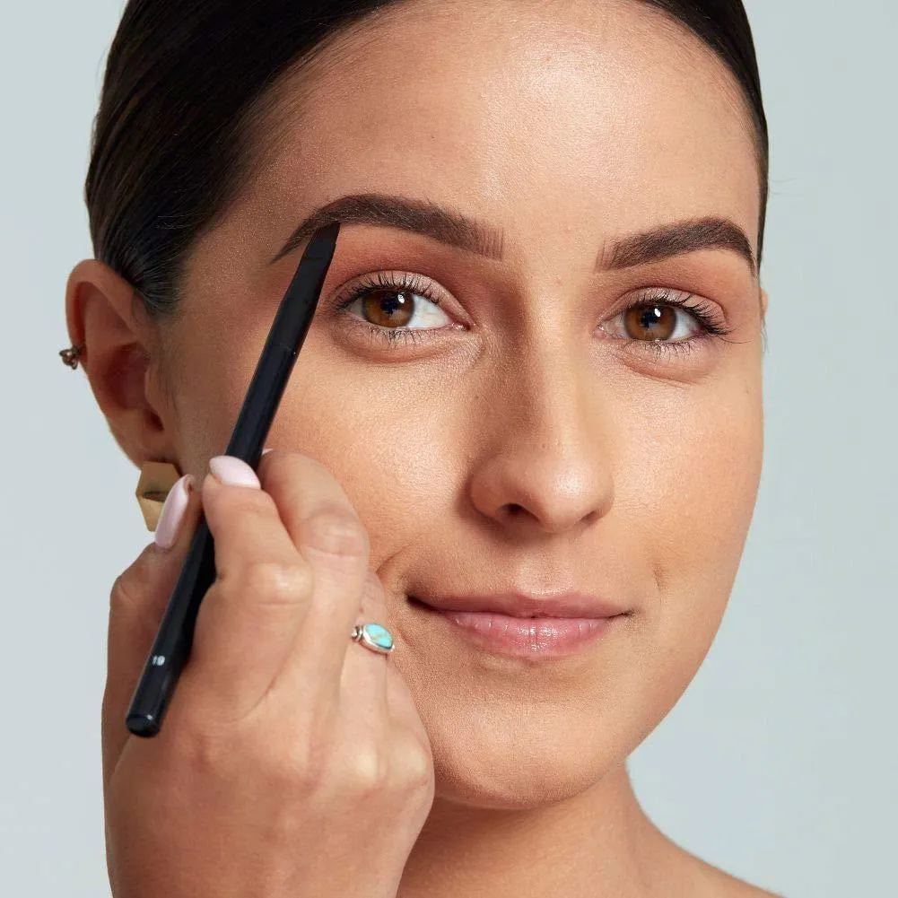 Nyx Professional Makeup - Eyebrow Cake Powder