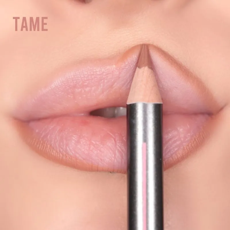 POUTLINE LIP LINER