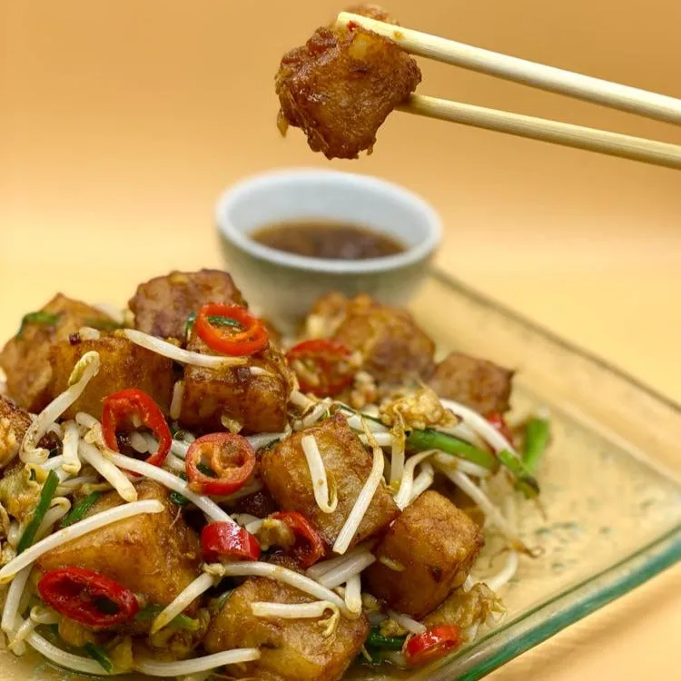 Turnip Cake (Lo Bak Go) (蘿蔔糕)