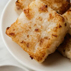 Turnip Cake (Lo Bak Go) (蘿蔔糕)