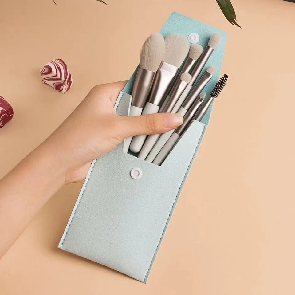 Unicorn Mini Travel Makeup 8 Pc Brush Set